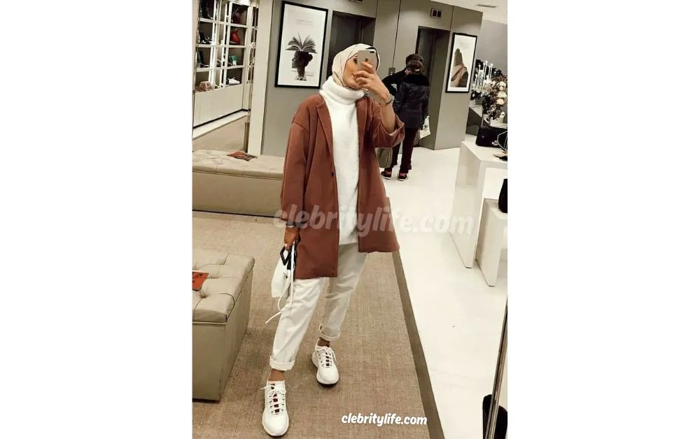 Everyday Casual Hijabi Outfits with Modern Style 