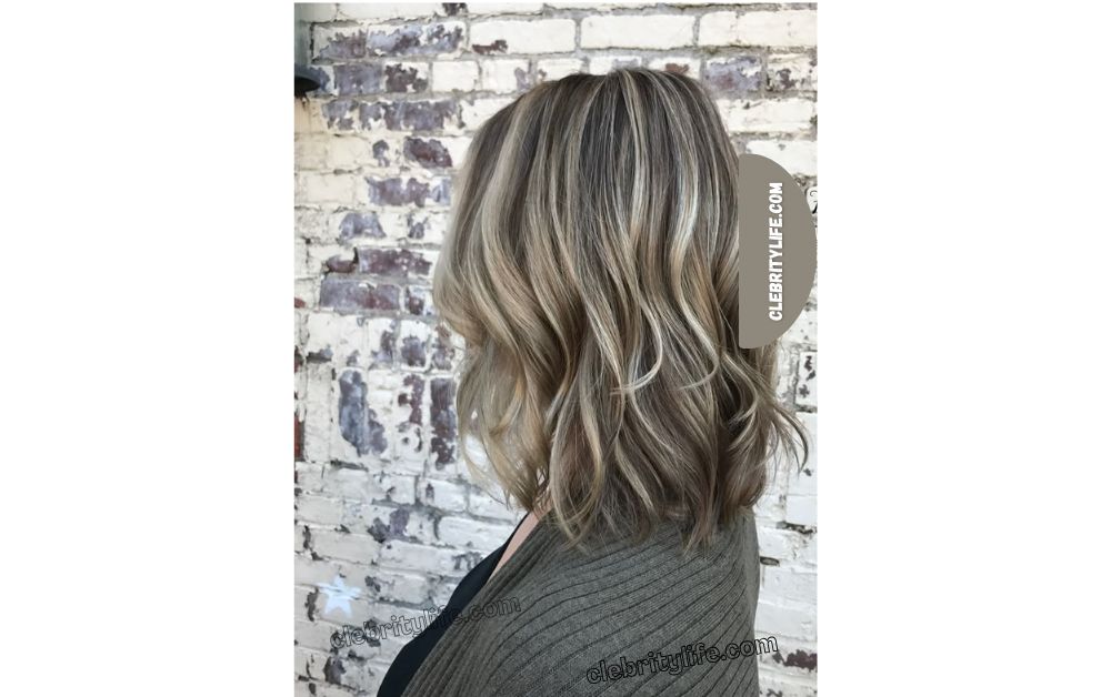 Medium Ash Brown Hair: Trendy Styles, Shades & Expert Tips 5 Medium Ash Brown Hair with Lowlights Styles idea