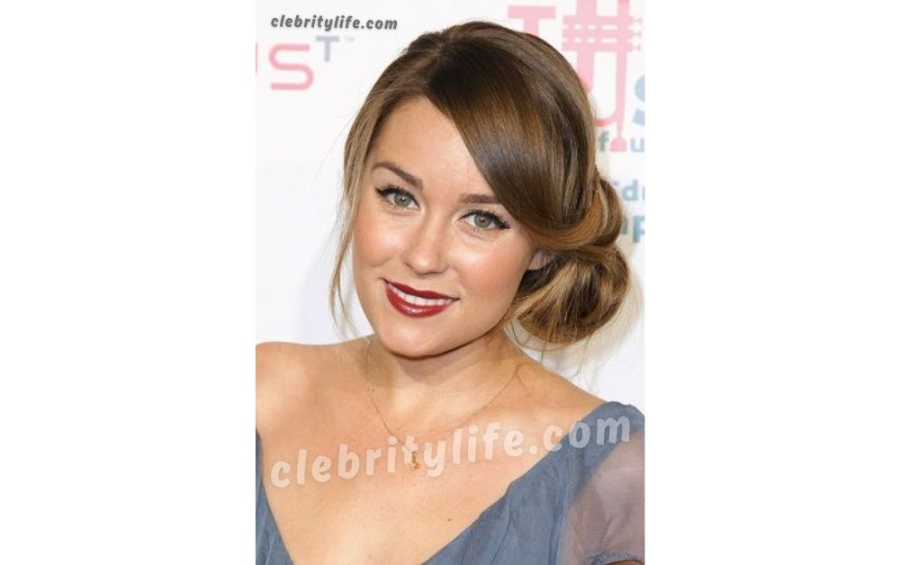 10 Elegant Natural Hair Updo Styles for Black Women 7 Beautiful Low Bun with Side Part for Elegant Vibes