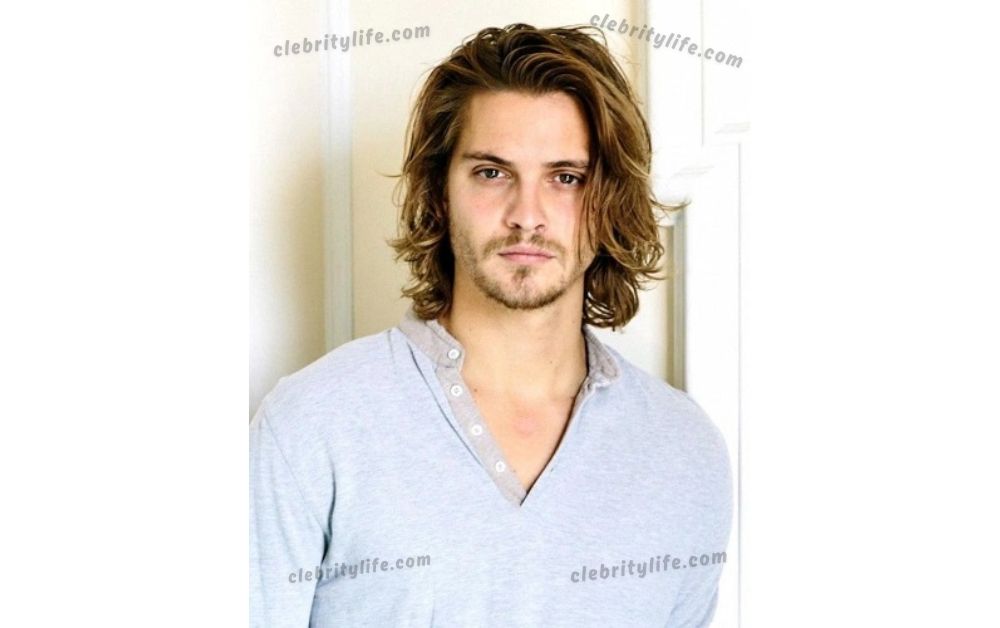 Men Hairstyles: Trendy Looks for Every Modern Man 8 Best Long Men Hairstyles look