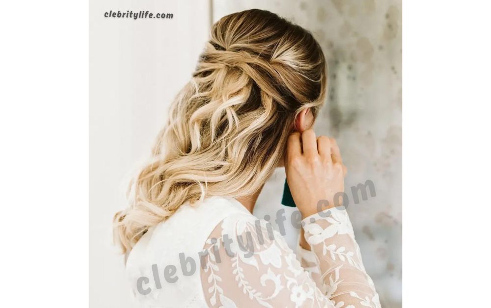 Wedding Hair for Short Hair: Stunning Ideas for Every Bride 7 Lovely Half-Up Styles for Bridal Hairstyles for Short Hair look